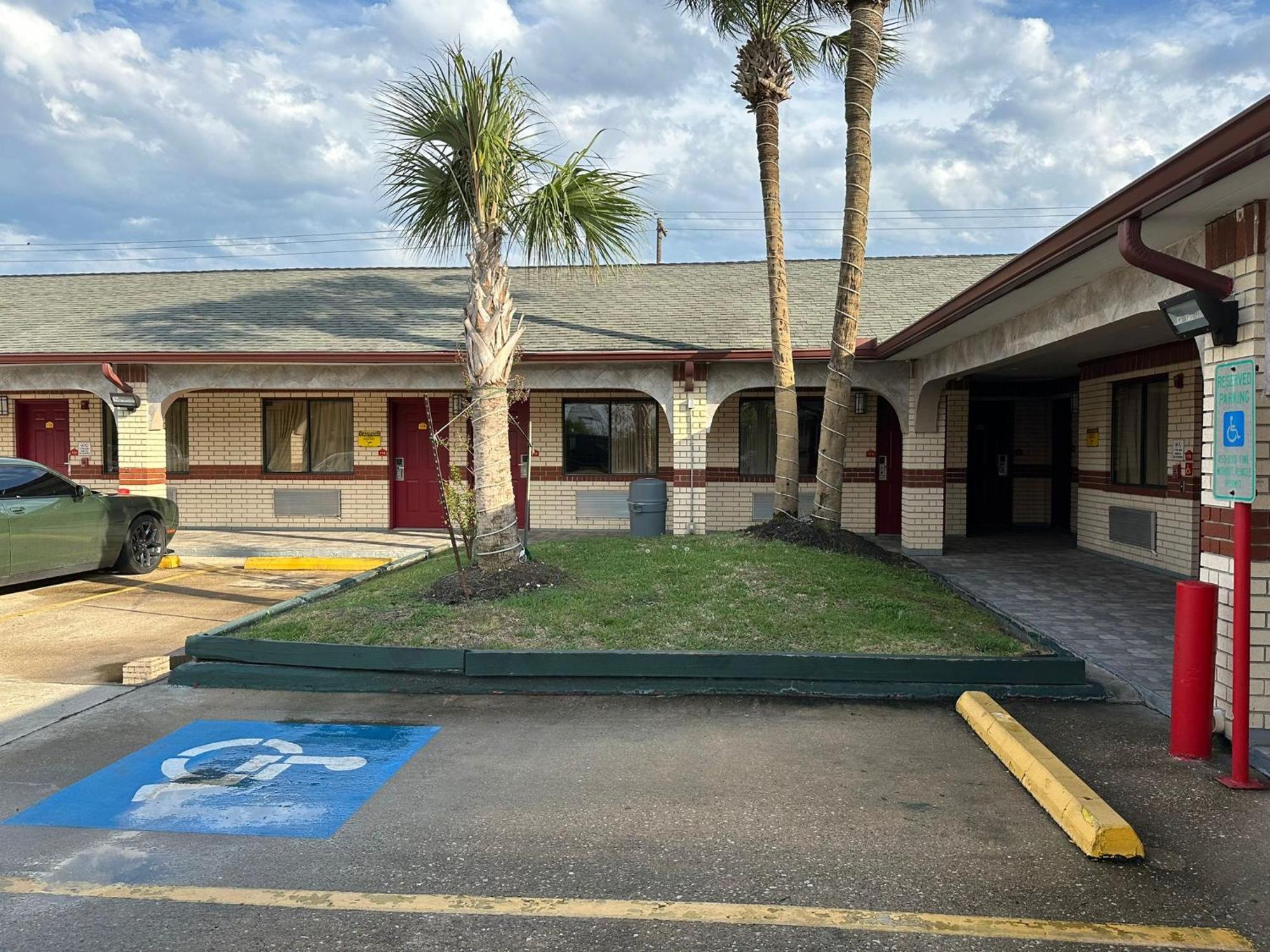 Palace Inn I-45 & Bellfort Houston Ngoại thất bức ảnh