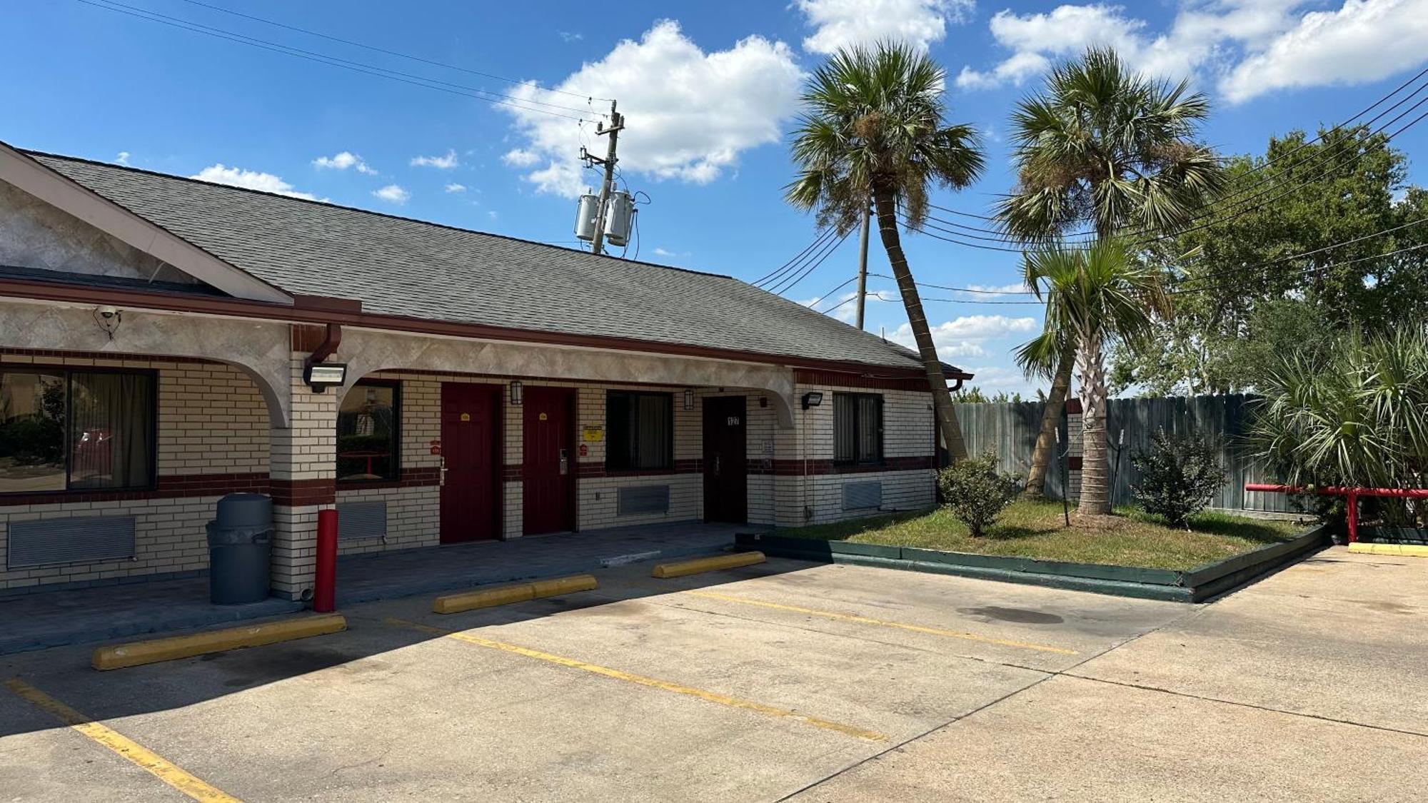 Palace Inn I-45 & Bellfort Houston Ngoại thất bức ảnh