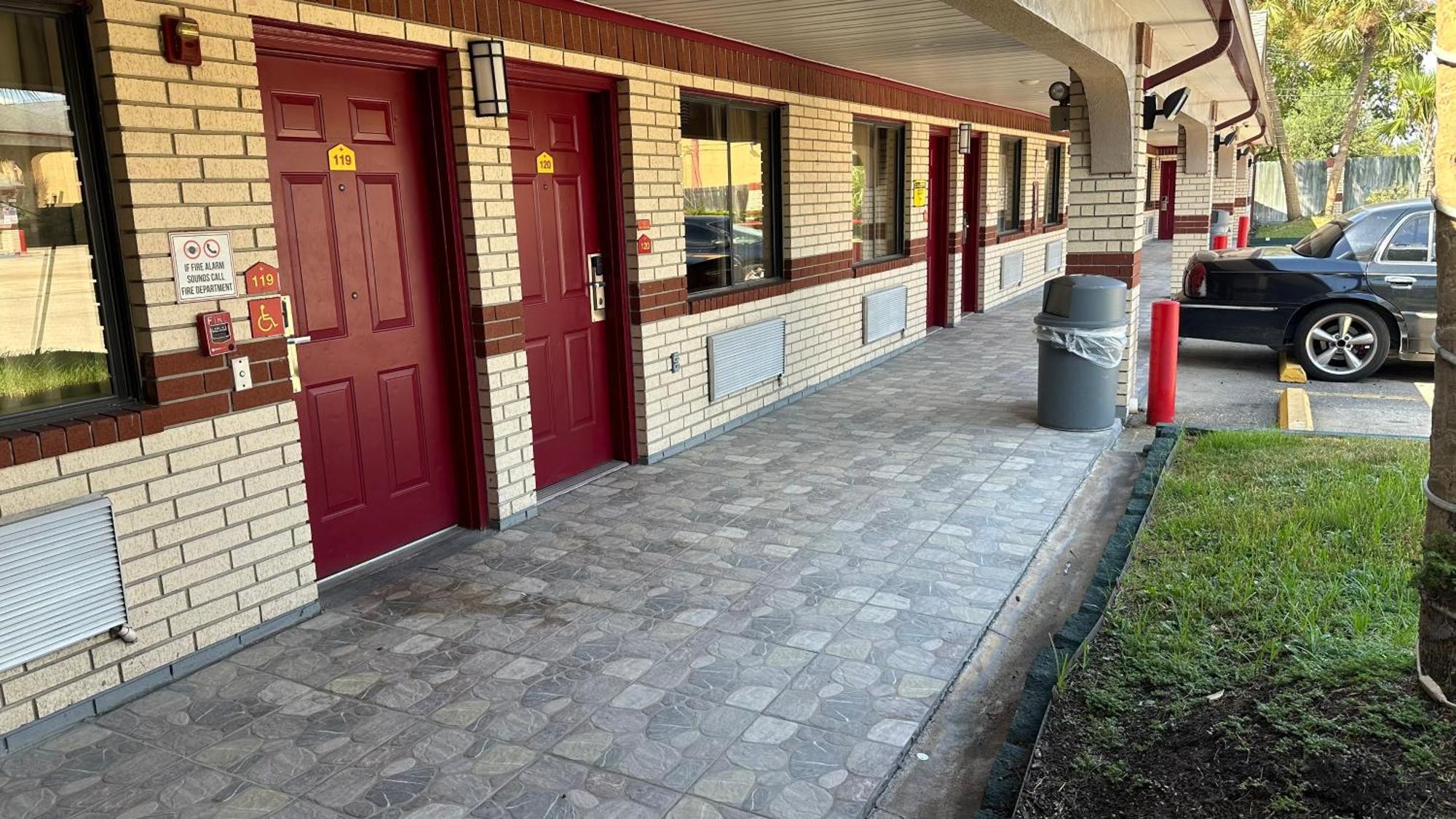 Palace Inn I-45 & Bellfort Houston Ngoại thất bức ảnh