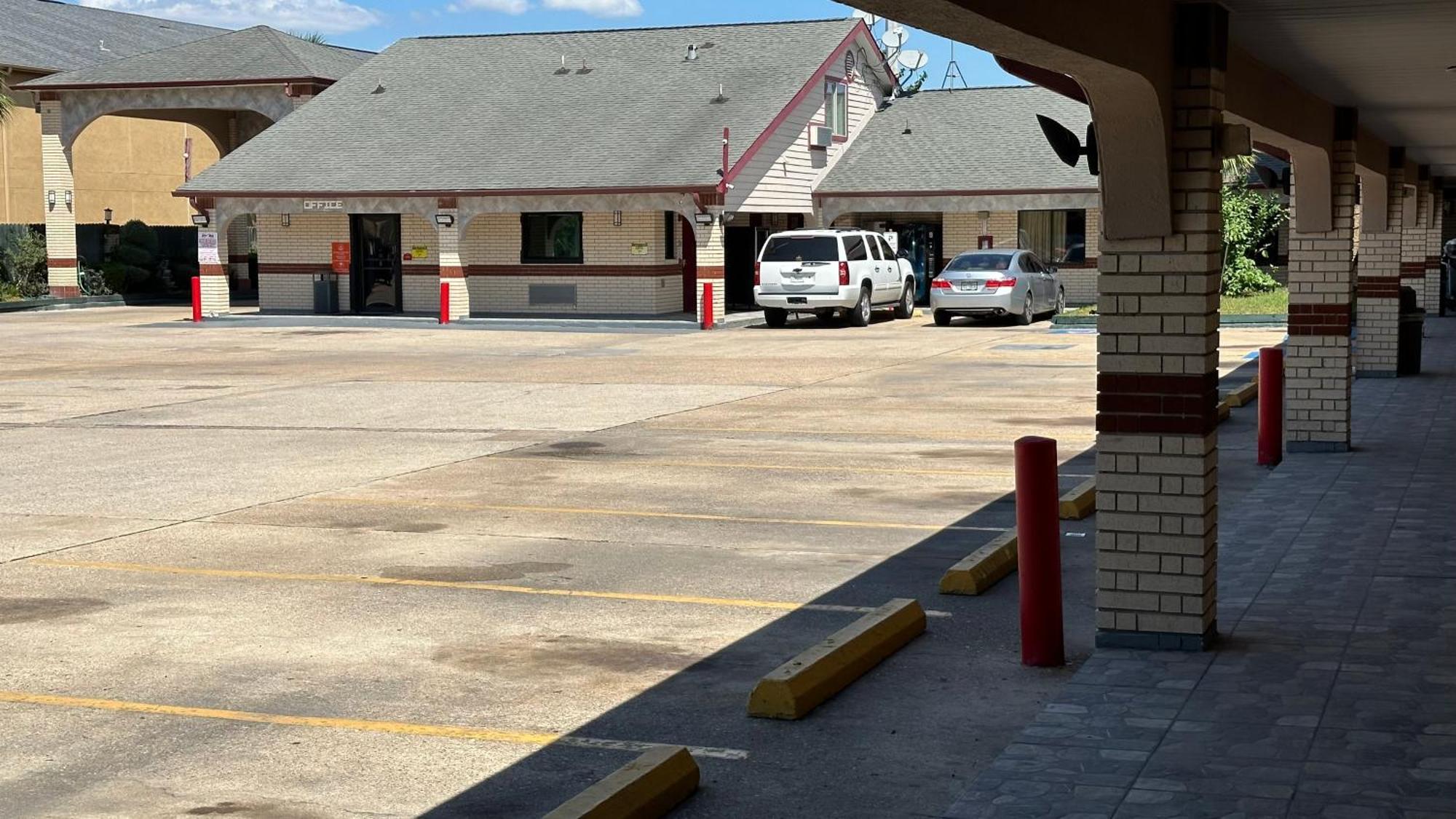 Palace Inn I-45 & Bellfort Houston Ngoại thất bức ảnh