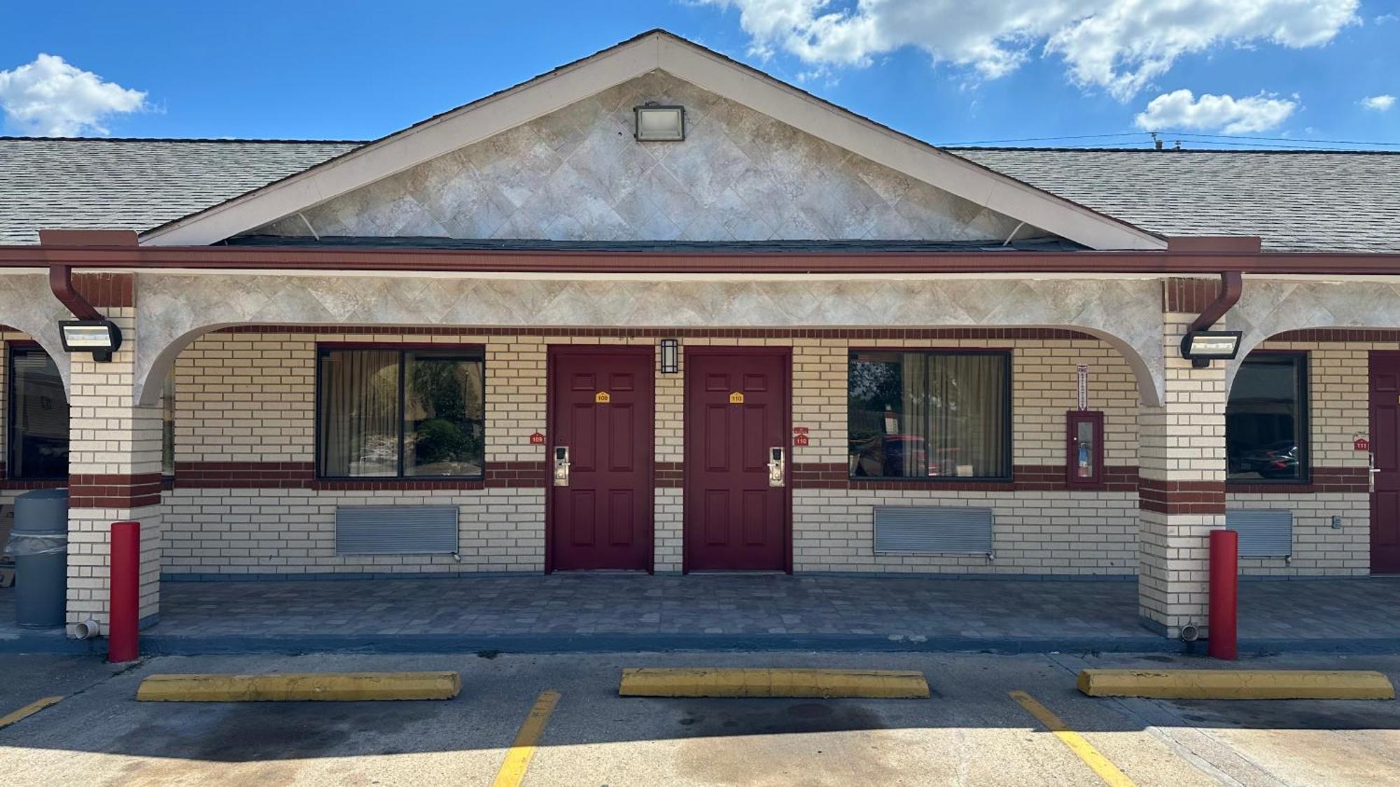 Palace Inn I-45 & Bellfort Houston Ngoại thất bức ảnh